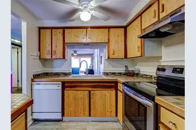 [Address not provided], New Port Richey, FL 34652 - Photo 9