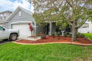 2814 Maple Brook Loop, Lutz, FL 33558 - Photo 1