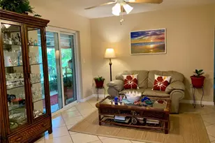 8176 129th St N, Seminole, FL 33776 - Photo 9