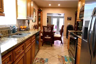 8176 129th St N, Seminole, FL 33776 - Photo 5