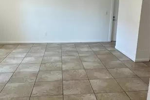 8701 4th St N, Saint Petersburg, FL 33702 - Photo 5