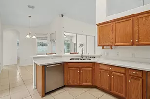 535 Planters Manor Way, Bradenton, FL 34212 - Photo 15