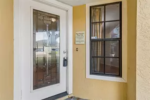 9613 Cypress Brook Rd, Tampa, FL 33647 - Photo 7