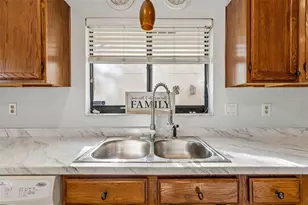 9613 Cypress Brook Rd, Tampa, FL 33647 - Photo 17