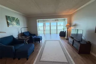 868 Bayway Blvd, Clearwater Beach, FL 33767 - Photo 29