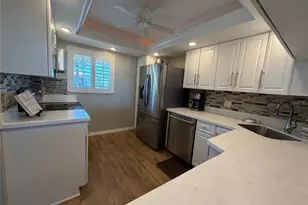 868 Bayway Blvd, Clearwater Beach, FL 33767 - Photo 23