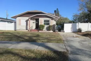 1763 Shore Acres Blvd NE, Saint Petersburg, FL 33703 - Photo 1