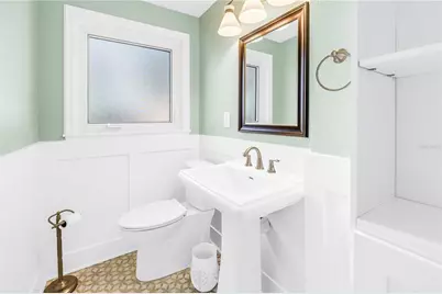 2410 Coffee Pot Boulevard NE, Saint Petersburg, FL 33704 - Photo 17