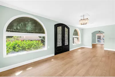 2410 Coffee Pot Boulevard NE, Saint Petersburg, FL 33704 - Photo 11