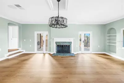 2410 Coffee Pot Boulevard NE, Saint Petersburg, FL 33704 - Photo 13