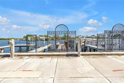 2410 Coffee Pot Boulevard NE, Saint Petersburg, FL 33704 - Photo 57