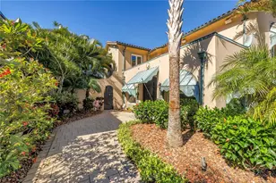 2410 Coffee Pot Blvd NE, Saint Petersburg, FL 33704 - Photo 3