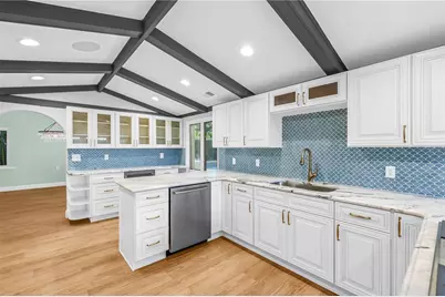 2410 Coffee Pot Boulevard NE, Saint Petersburg, FL 33704 - Photo 39