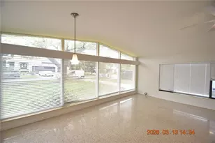 528 Suwanee Cir, Tampa, FL 33606 - Photo 3