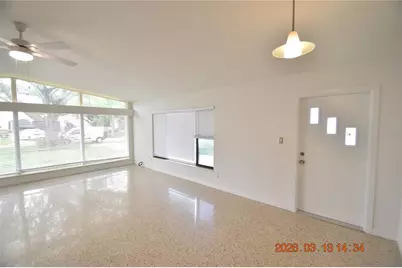 528 Suwanee Circle, Tampa, FL 33606 - Photo 7