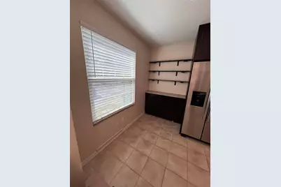 16543 Lake Brigadoon Circle, Tampa, FL 33618 - Photo 3