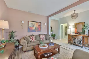 1506 Yale Castle Ct, Ruskin, FL 33570 - Photo 7