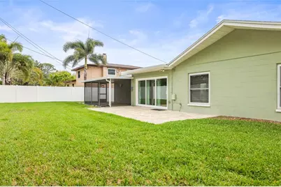7955 Bayshore Drive, Seminole, FL 33776 - Photo 27