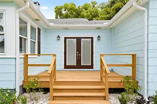 205 Garden Cir N, Dunedin, FL 34698 - Photo 3