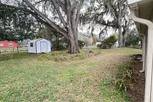 8348 Angela Ct, Zephyrhills, FL 33541 - Photo 13