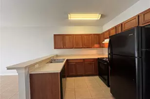 1561 Blue Magnolia Rd, Brandon, FL 33510 - Photo 11