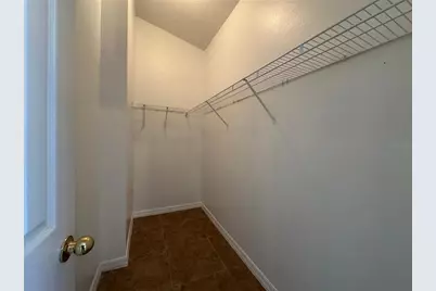 1561 Blue Magnolia Road, Brandon, FL 33510 - Photo 29