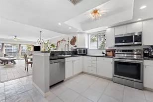 14891 Seminole Trail, Seminole, FL 33776 - Photo 11