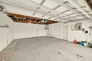 8206 Dedham Dr, Port Richey, FL 34668 - Photo 27