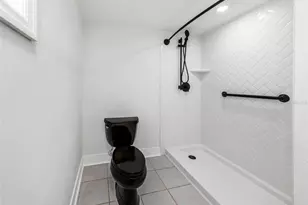 360 57th St N, Saint Petersburg, FL 33710 - Photo 13