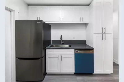 360 57th Street N, Saint Petersburg, FL 33710 - Photo 15