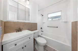 360 57th St N, Saint Petersburg, FL 33710 - Photo 25