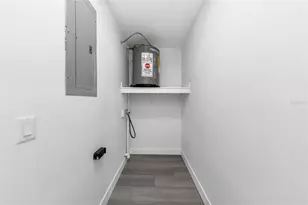 360 57th St N, Saint Petersburg, FL 33710 - Photo 29