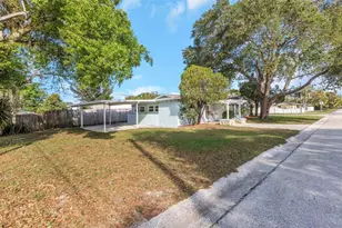 360 57th St N, Saint Petersburg, FL 33710 - Photo 37