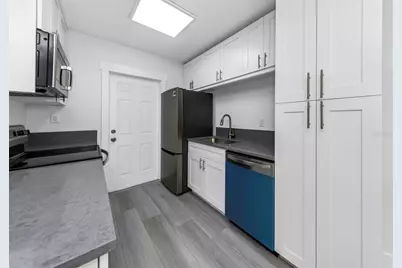 360 57th Street N, Saint Petersburg, FL 33710 - Photo 19