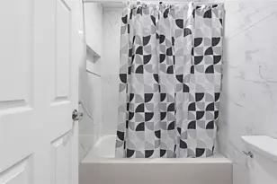 13285 Arbor Pointe Cir, Tampa, FL 33617 - Photo 13