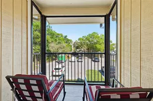 13285 Arbor Pointe Cir, Tampa, FL 33617 - Photo 25