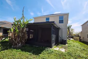 949 Seminole Sky Dr, Ruskin, FL 33570 - Photo 17