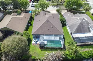 16320 Bridgewalk Dr, Lithia, FL 33547 - Photo 49