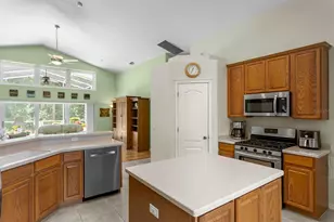 8263 Swann Hollow Dr, Tampa, FL 33647 - Photo 19