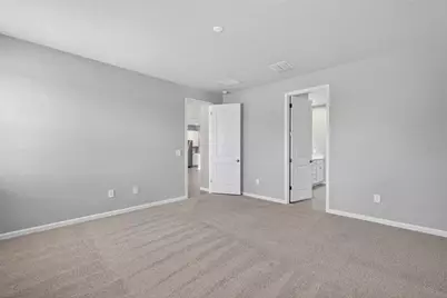 9243 Aurelia Avenue, Parrish, FL 34219 - Photo 15