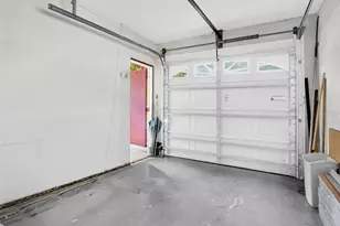 3728 Lake St George Dr, Palm Harbor, FL 34684 - Photo 25