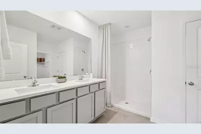 8481 Wheat Stone Drive, Zephyrhills, FL 33540 - Photo 15