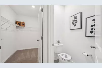 8481 Wheat Stone Drive, Zephyrhills, FL 33540 - Photo 17