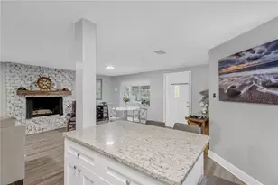 6305 S Selbourne Ave, Tampa, FL 33611 - Photo 19