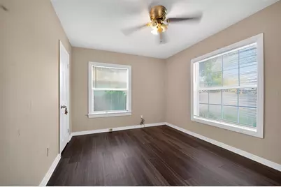 2285 Lake Drive, Jacksonville, FL 32246 - Photo 15