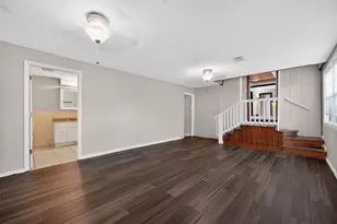 2285 Lake Dr, Jacksonville, FL 32246 - Photo 17