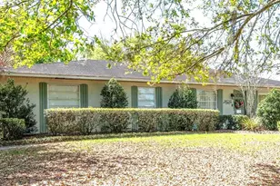 38732 Tall Dr, Zephyrhills, FL 33540 - Photo 1