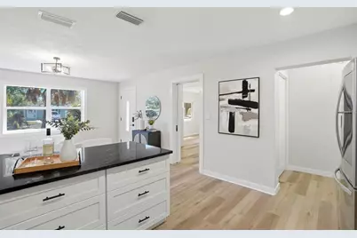 4234 Harrisburg Street NE, Saint Petersburg, FL 33703 - Photo 7