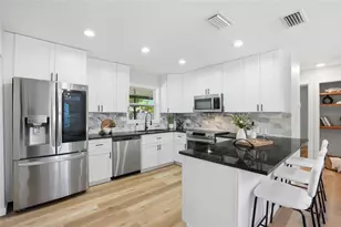 4234 Harrisburg St NE, Saint Petersburg, FL 33703 - Photo 5