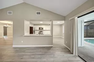 5140 Nashville Dr, Tampa, FL 33624 - Photo 9